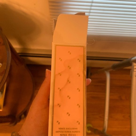 LALIQUE crystal bootle of Nina Ricci Coeur Joie 100mL Eau de Toilette - Picture 4 of 6